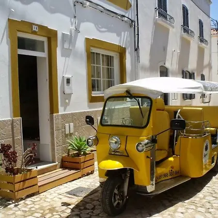 Casa Dos Avos بيت للعطل