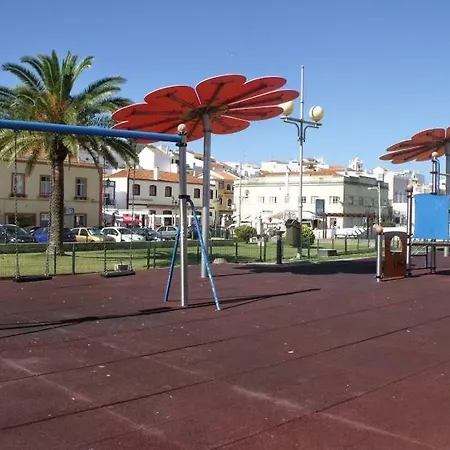 Casa Dos Avos بيت للعطل